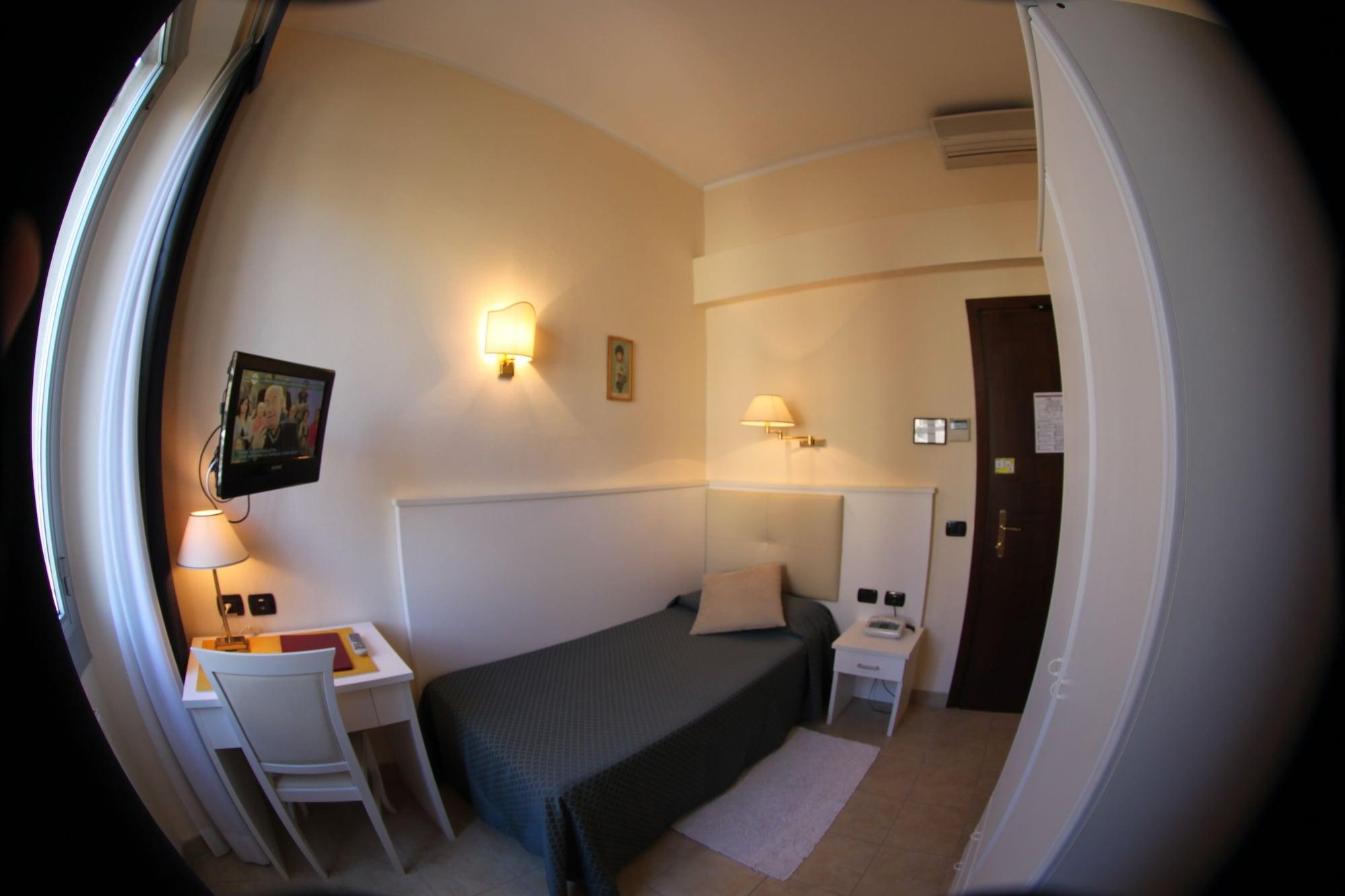 Hotel Stella Rapallo Exteriör bild