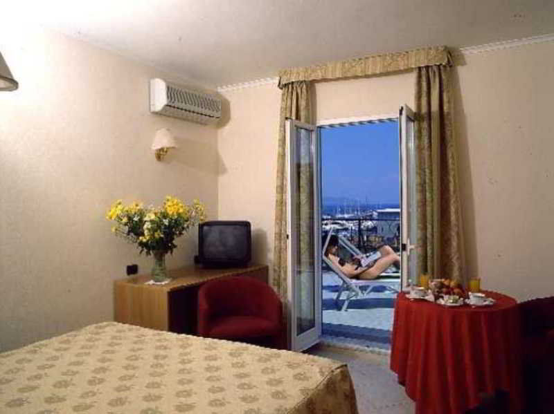 Hotel Stella Rapallo Exteriör bild