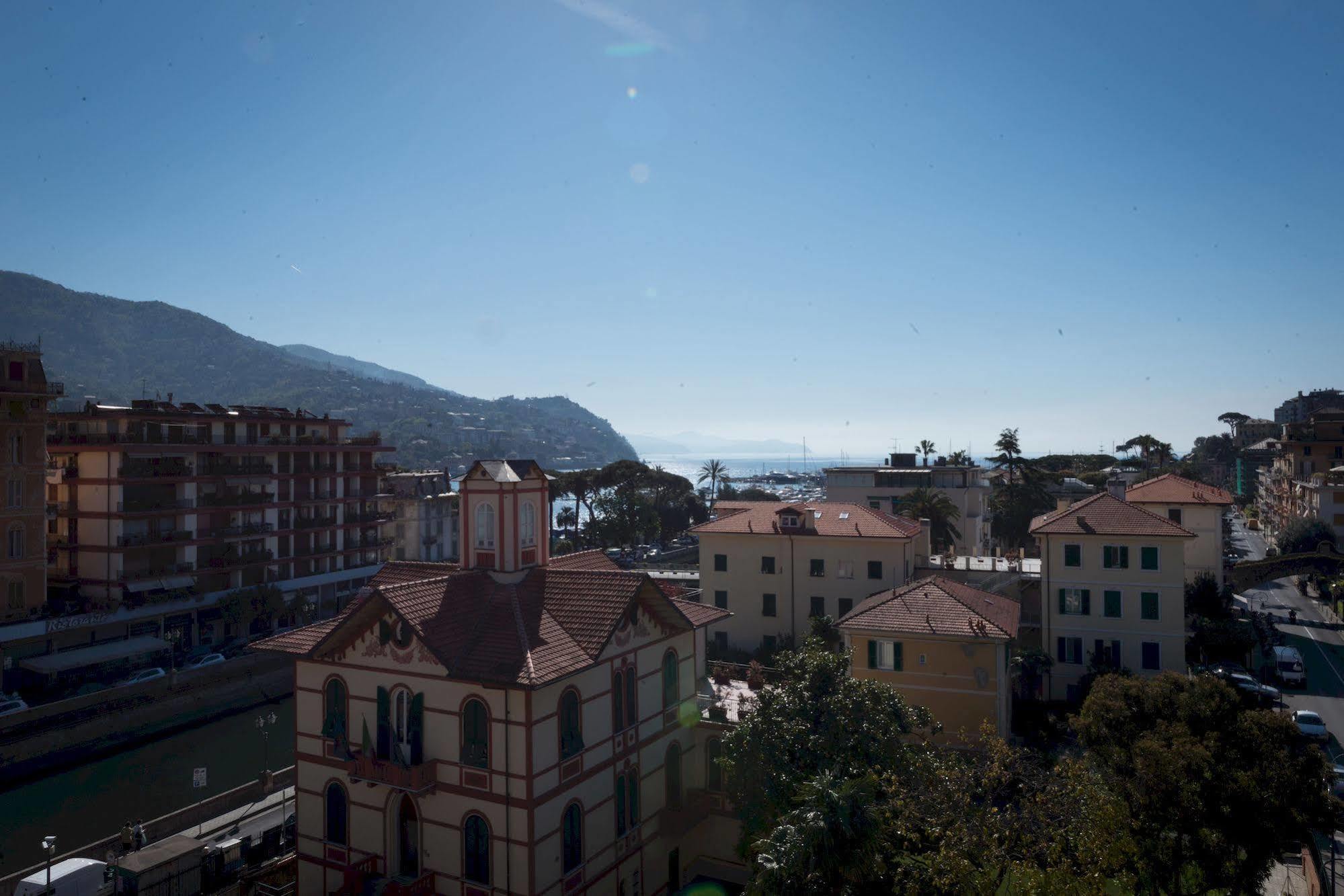 Hotel Stella Rapallo Exteriör bild